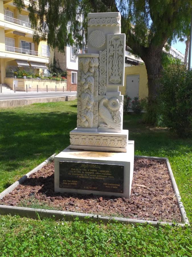 Apartment Joli Res Au Calme En Rez De Jardin A Bandol.